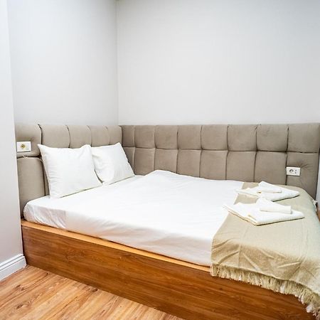 Cozy Apartments Near Calea Victoriei 부쿠레슈티 외부 사진