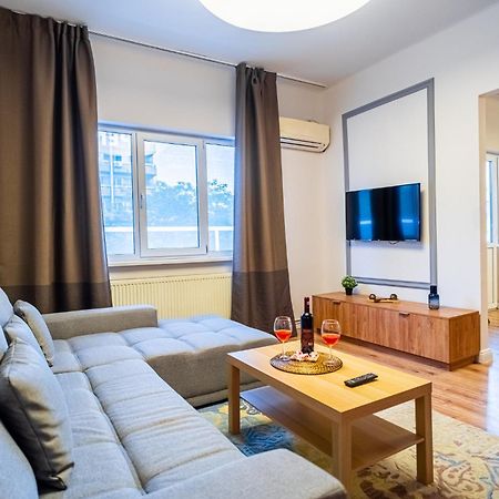 Cozy Apartments Near Calea Victoriei 부쿠레슈티 외부 사진