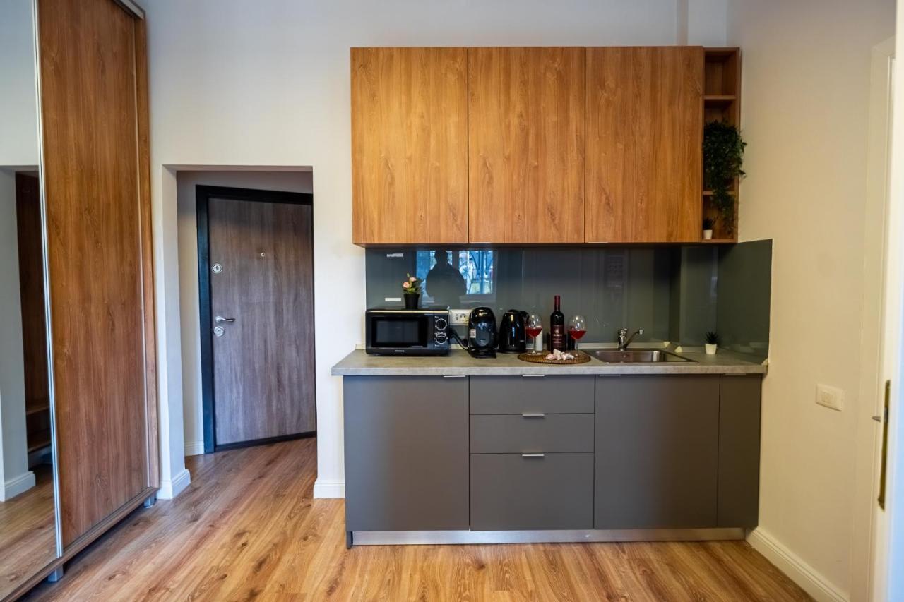 Cozy Apartments Near Calea Victoriei 부쿠레슈티 외부 사진