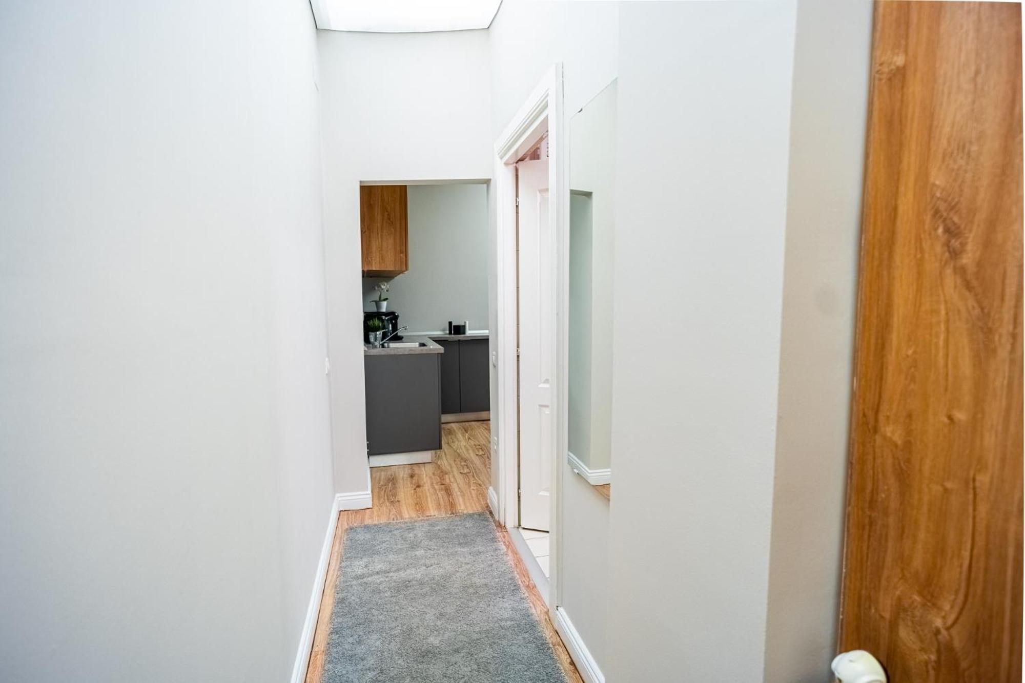 Cozy Apartments Near Calea Victoriei 부쿠레슈티 외부 사진