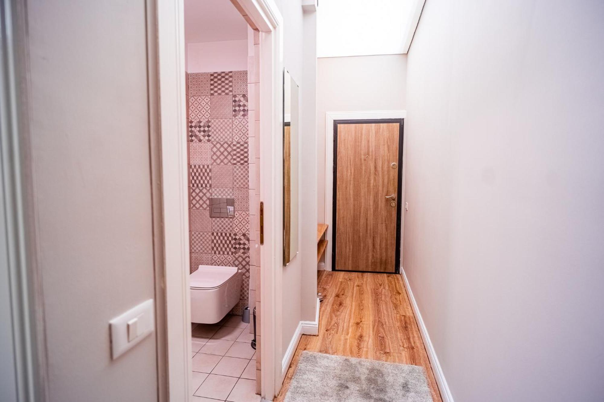 Cozy Apartments Near Calea Victoriei 부쿠레슈티 외부 사진