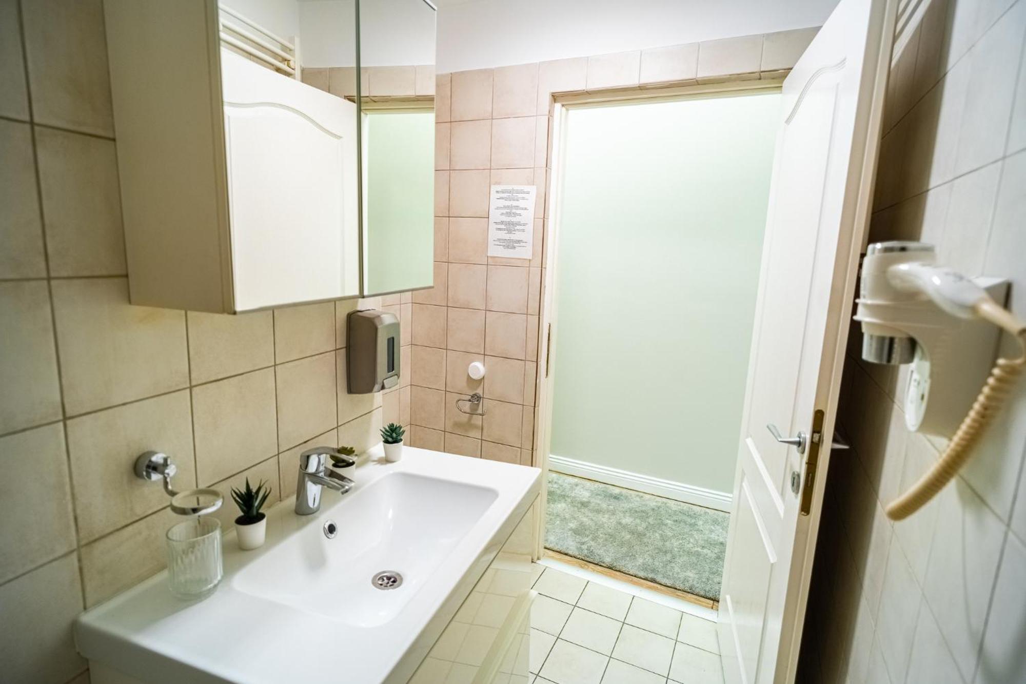 Cozy Apartments Near Calea Victoriei 부쿠레슈티 외부 사진