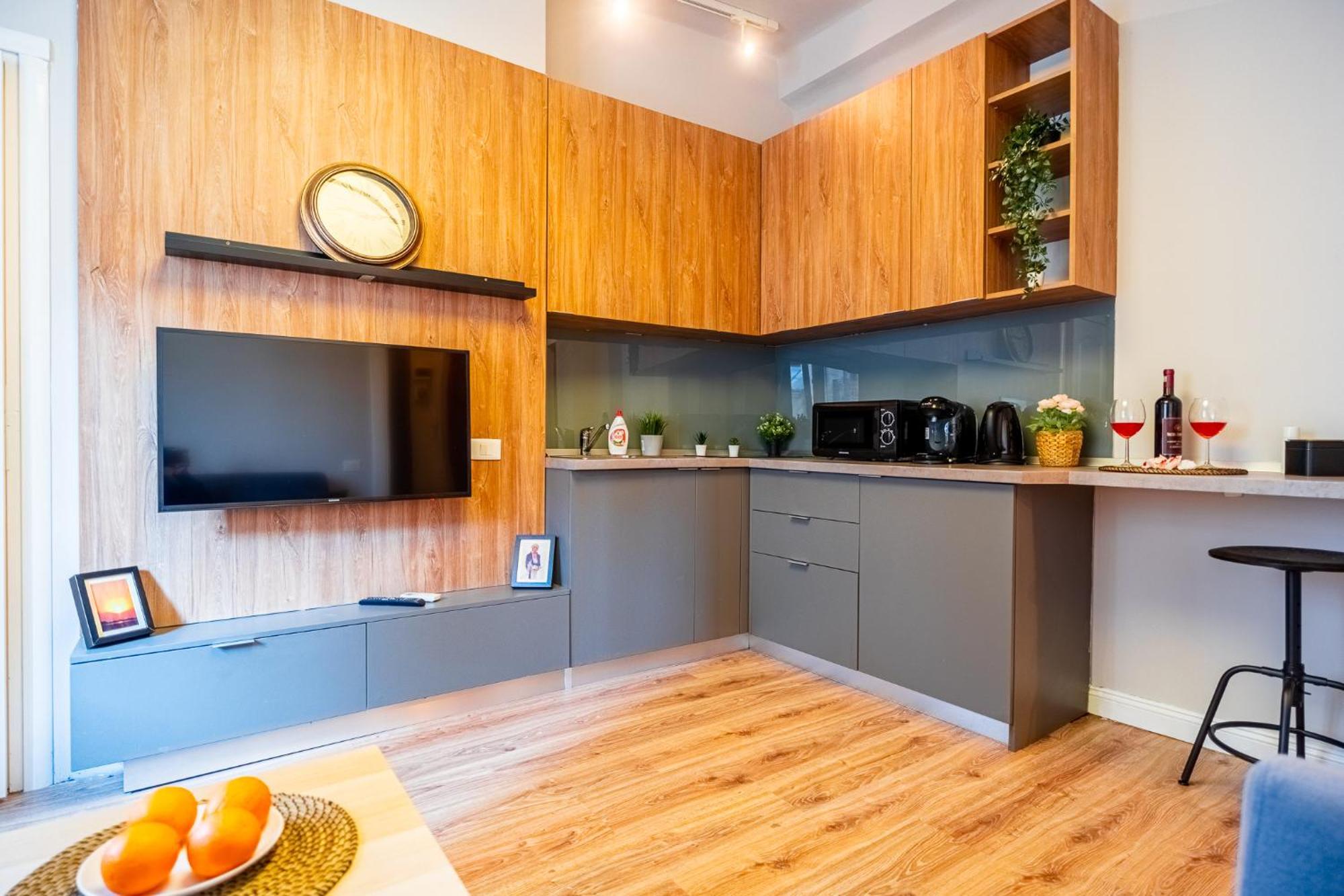 Cozy Apartments Near Calea Victoriei 부쿠레슈티 외부 사진