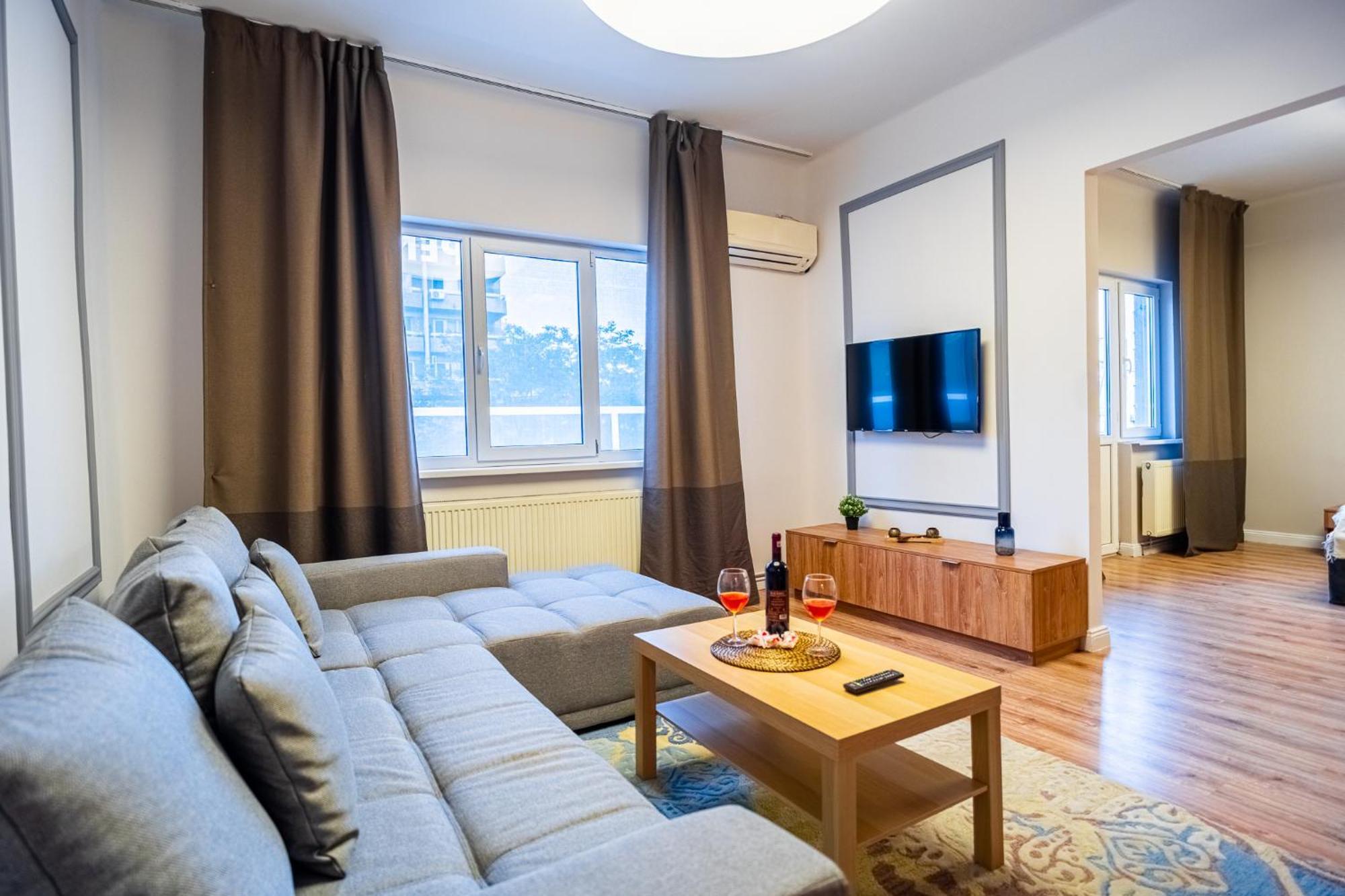 Cozy Apartments Near Calea Victoriei 부쿠레슈티 외부 사진