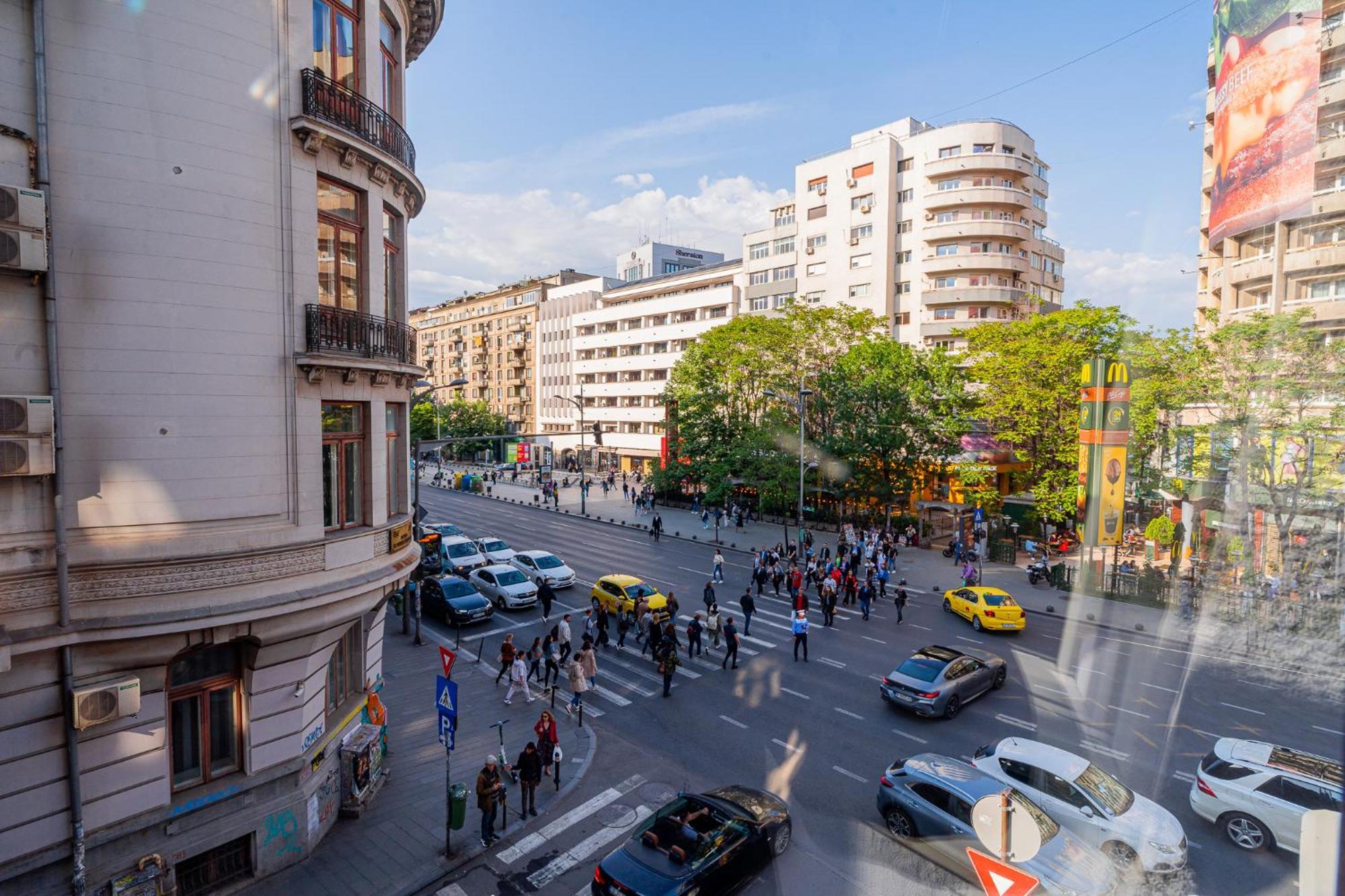Cozy Apartments Near Calea Victoriei 부쿠레슈티 외부 사진